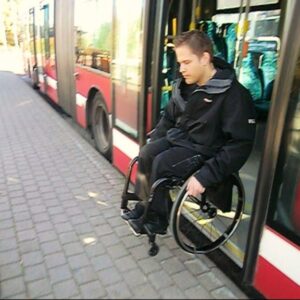 Åka buss med rullstol